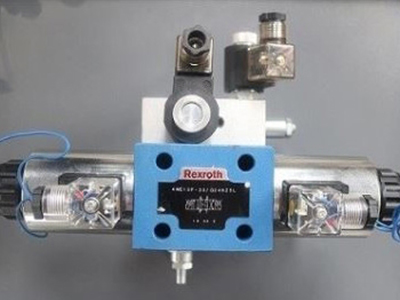 Коллектроный Клапан от  REXROTH